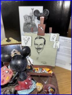 Walt Disney and Mickey Mouse Self Portrait Figurine Disneyland Paris C Boyer New Walt Disney and Mickey Mouse Self Portrait Figurine Disneyland Paris C Boyer New