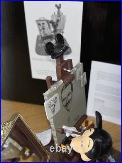 Walt Disney and Mickey Mouse Self Portrait Figurine Disneyland Paris C Boyer New Walt Disney and Mickey Mouse Self Portrait Figurine Disneyland Paris C Boyer New
