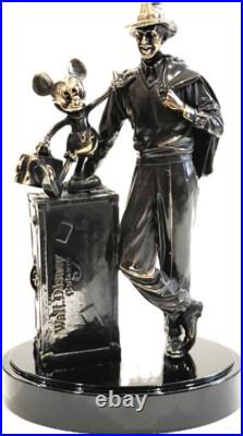 Walt Disney and Mickey Mouse Storytellers Bronze Finnish figure, by Arribas